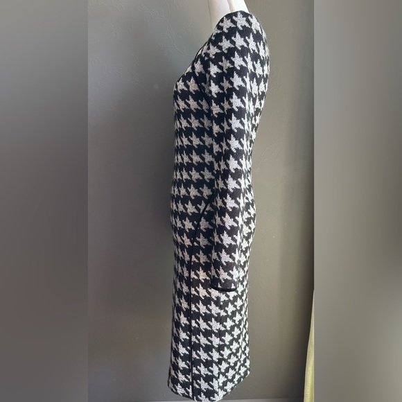 SOLD T’ameril Wool Dress - Picture 5 of 11